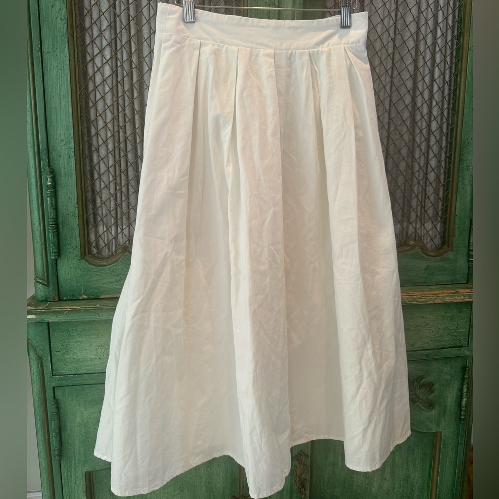 Off-White Pleated A-Line Midi Skirt